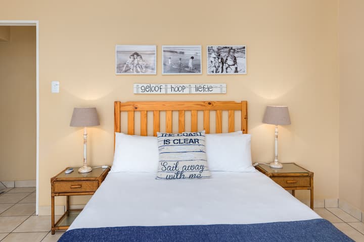 Chumba 4 cha kulala - kitanda cha kawaida cha watu wawili