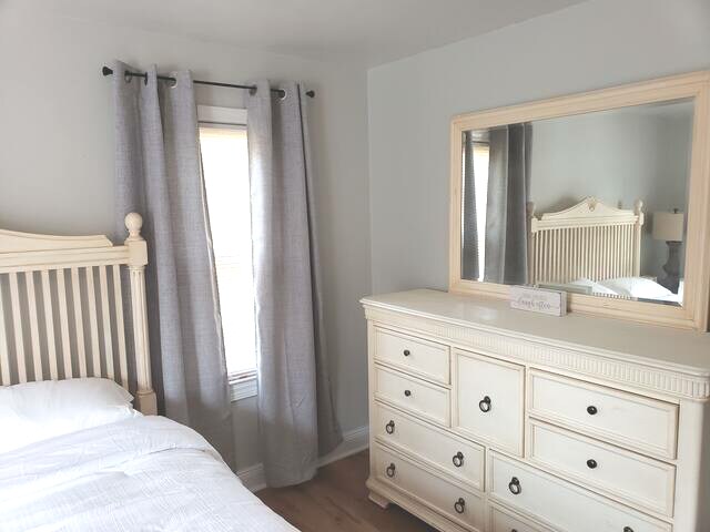 חדר השינה הראשון.