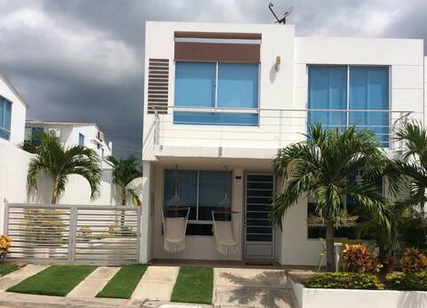 Beautiful Modern House in Girardot