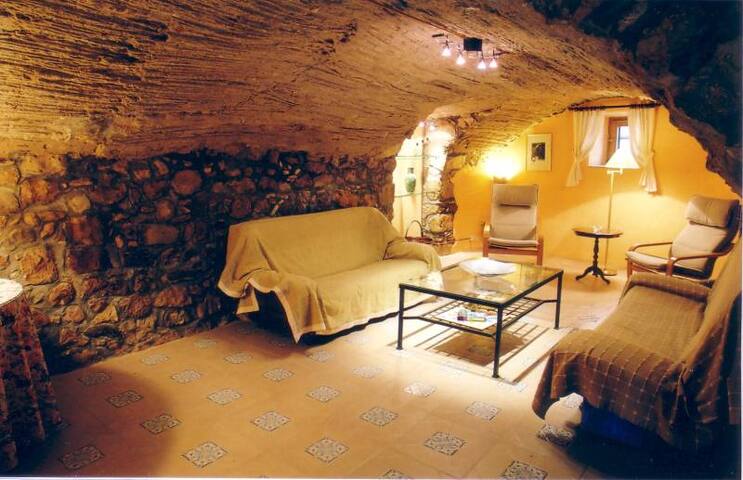 Mas Peraquintana – Cal Masover gallery image 3