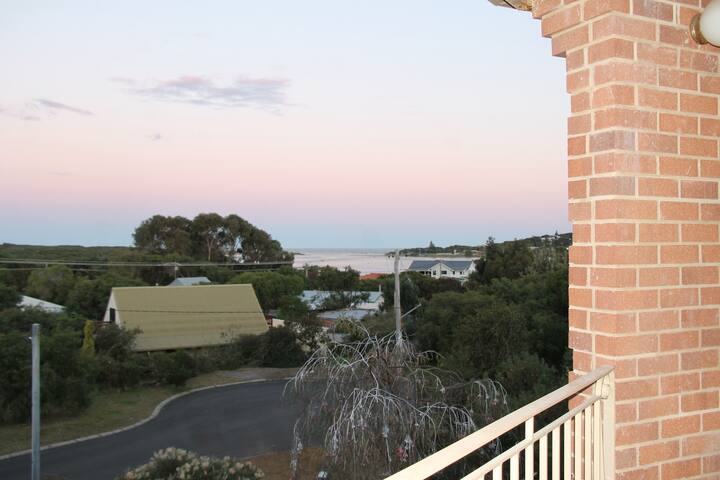 Romeo & Juliet gallery image 5