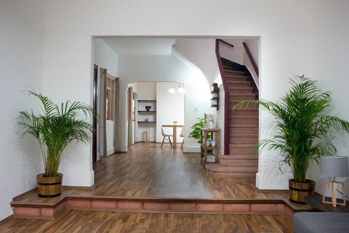 Casa Parque España – 5 Recámaras/3 Baños gallery image 3