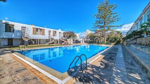Spacious accommodation Tenerife South