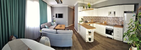 Welcome Apartment on the Black Sea Side, Batumi