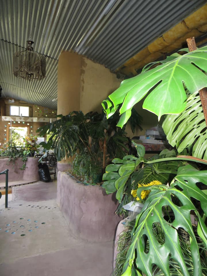 Earthship, New Zealand Earth houses for Rent in Ngaruawahia, Waikato