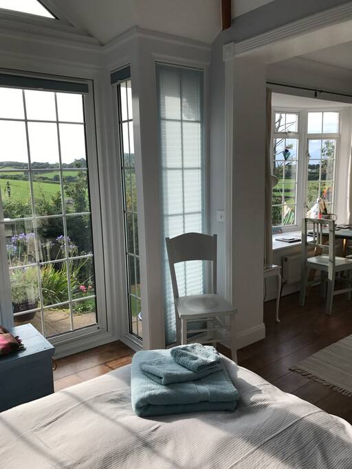 Sunny suite