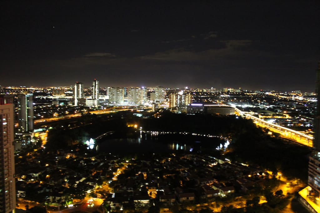 Beautiful unobstructed night view