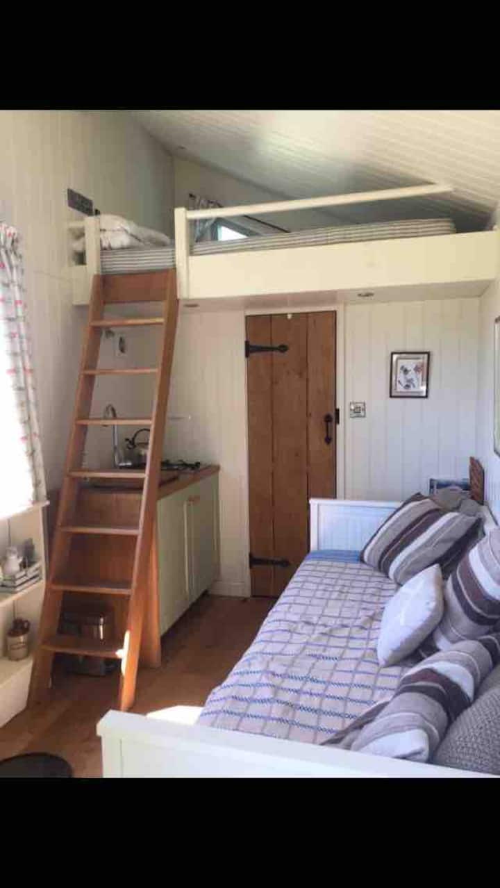 Totally Isolated Pennine Cabin - Hebden Bridge
