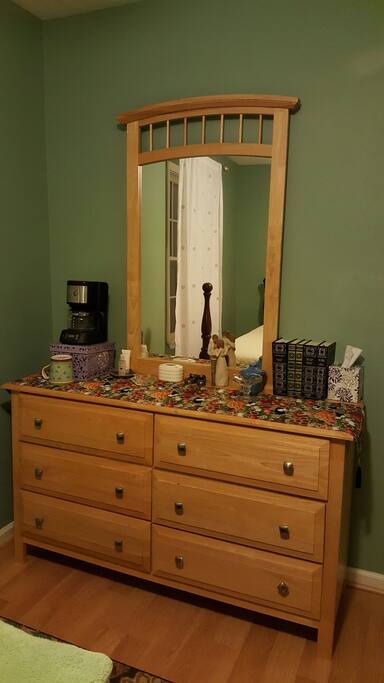 The dresser