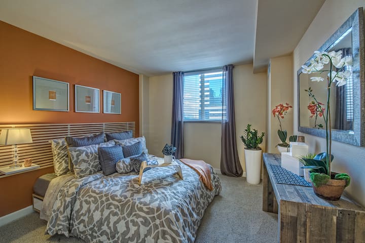 LoDo luxury and fully equipped 1 bed 1 bath