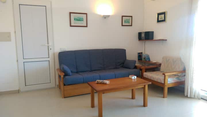 Cosy 3 Bedroom Apartment In Menorca - Menorca