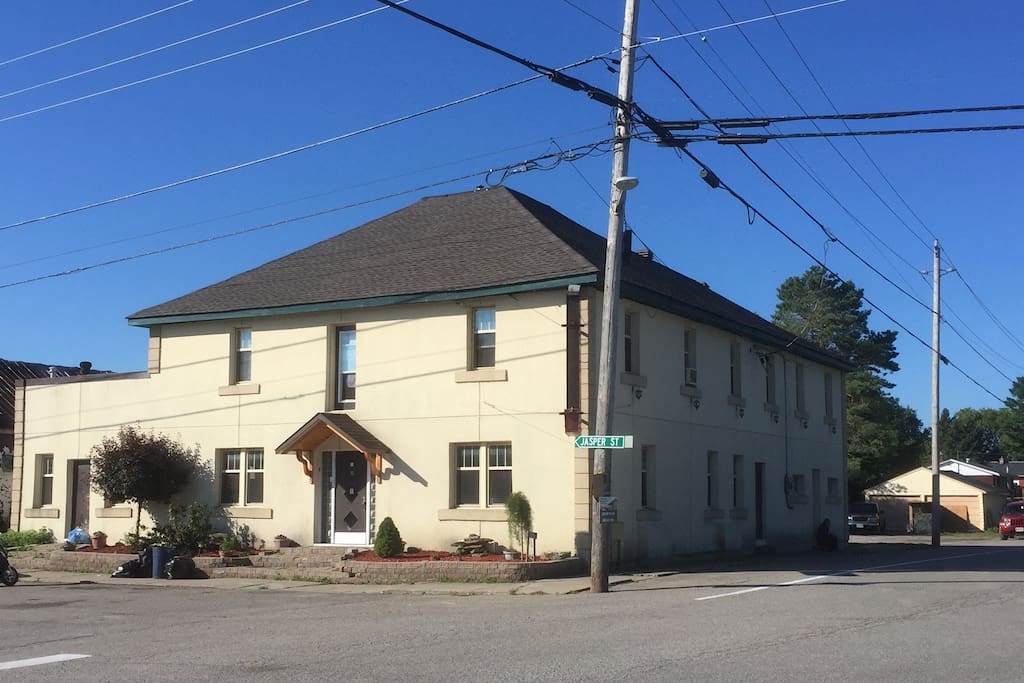 Formerly Jasper Hotel