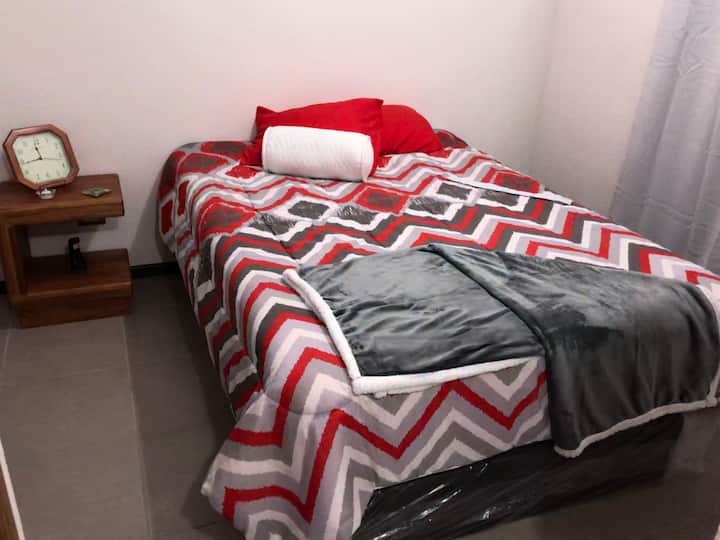 საძინებელი 1