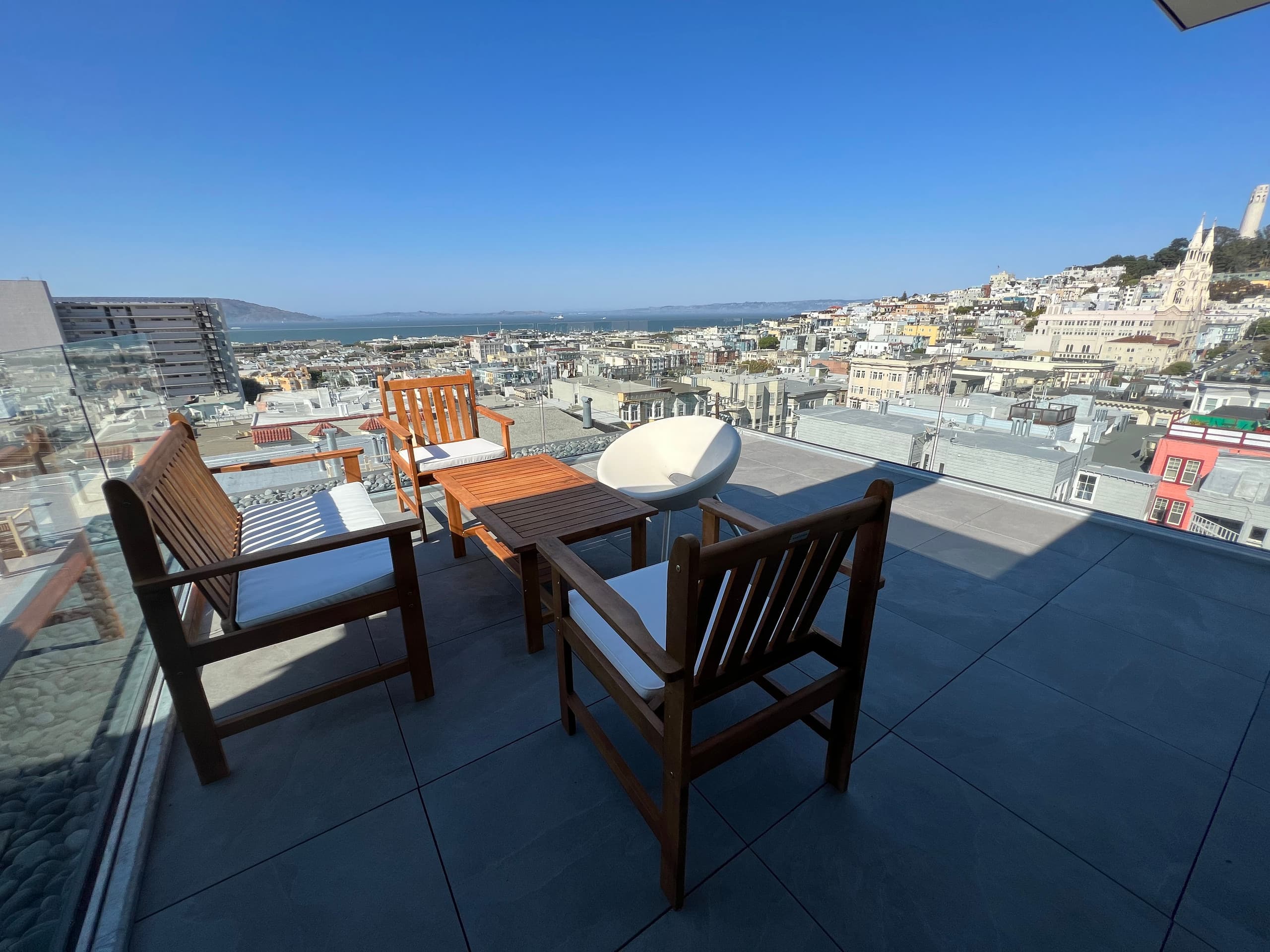 Home in San Francisco · ★5.0 · 3 bedrooms · 4 beds · 2.5 baths - Image 31