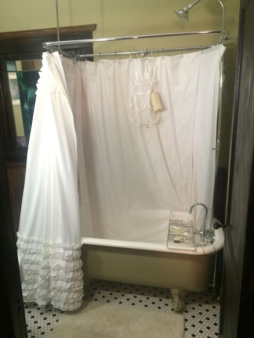 Antique claw foot tub!