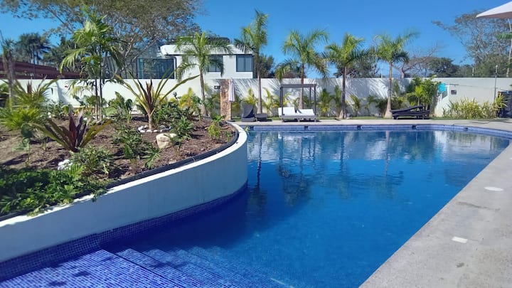 Casa Ceibas and Swimming Pool