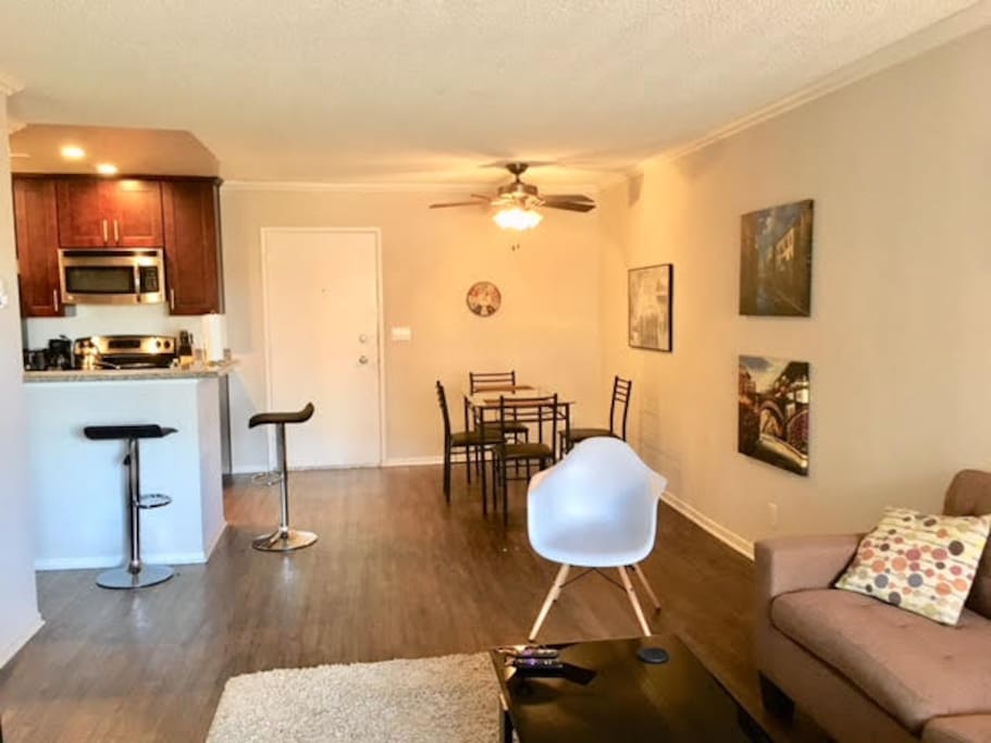 Living Room/Kitchen