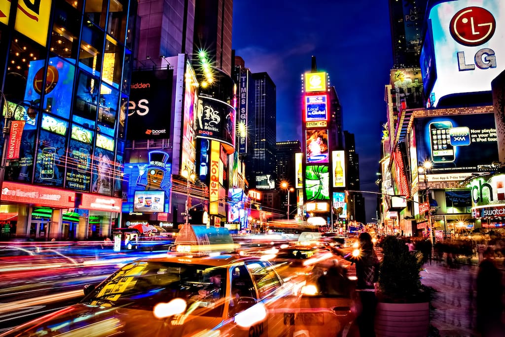 You can walk here to times square in about 3-5min!?