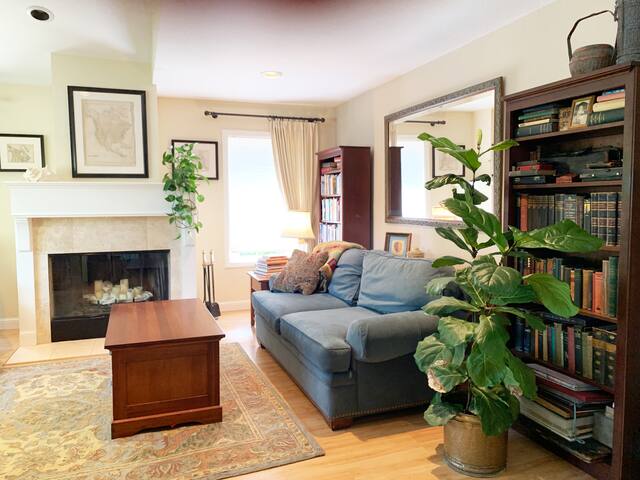 A Special Place – in the heart of Palo Alto! gallery image 3