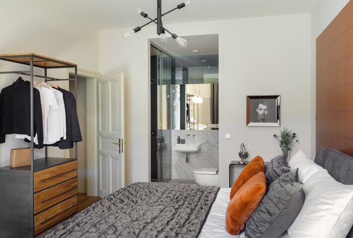 Three Bedroom Apartment with Balcony and Fireplace gallery image 5