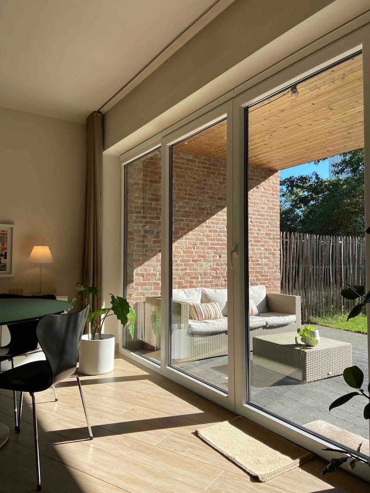Apartment - free parking space - garden