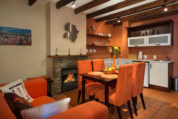 Lovely two level specious 115 sqm apartment gallery image 4