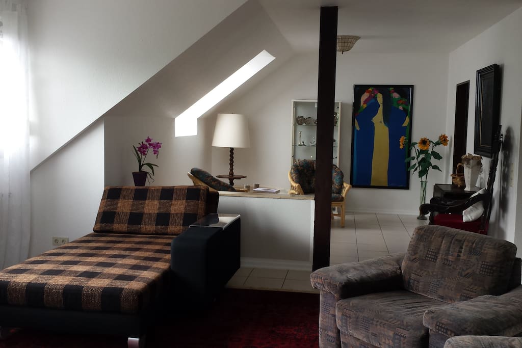 Blick ins Wohnzimmer