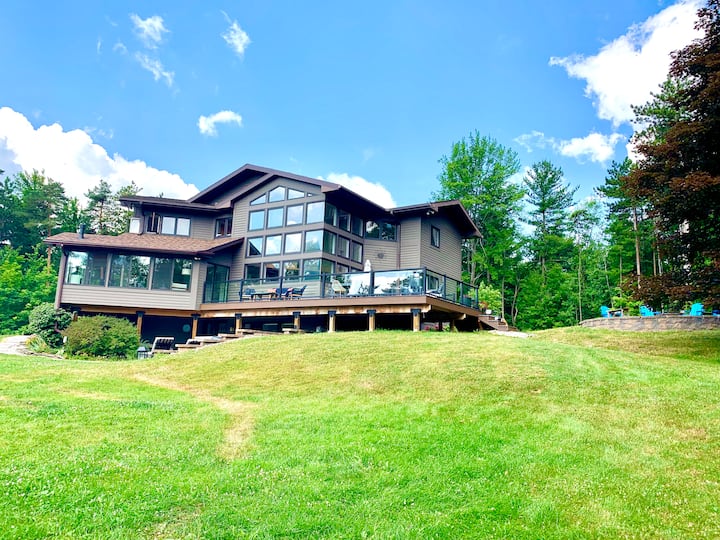 Luxury Canandaigua Retreat on 15+acres Houses for Rent in Canandaigua, New York, United States