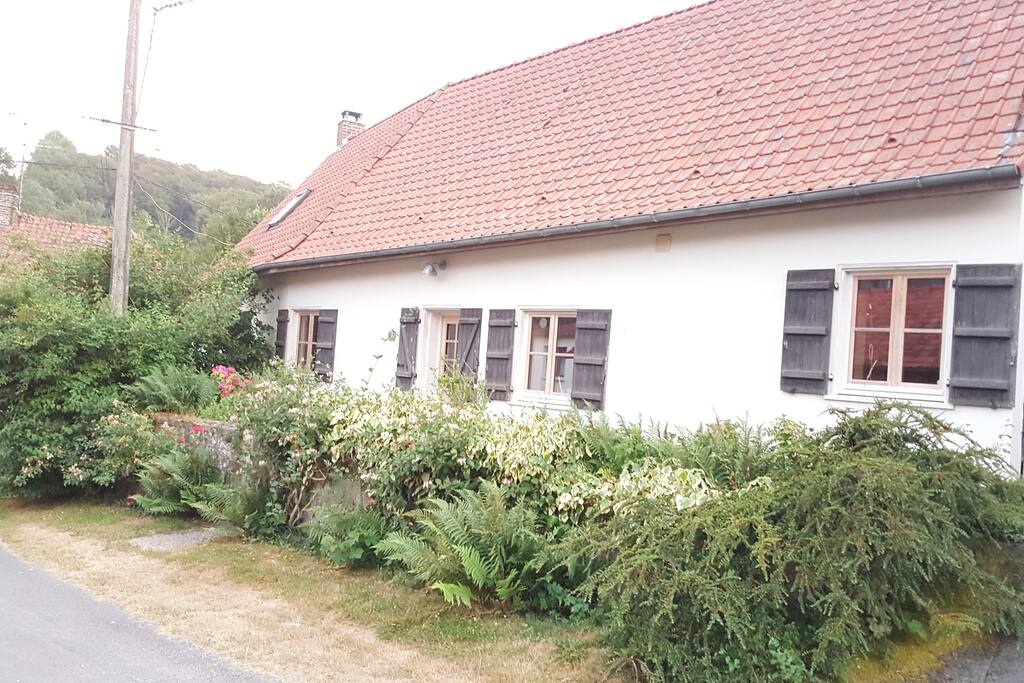 La maison vue de devant