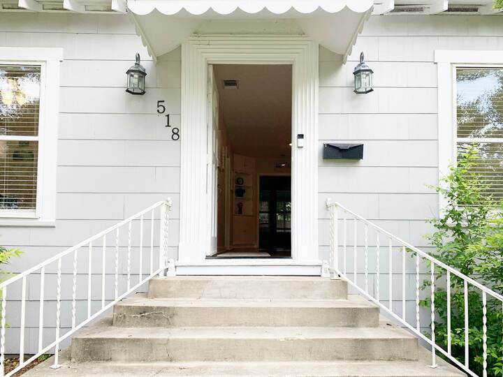 Alamo Heights Vacation Rentals & Homes Texas, United States Airbnb