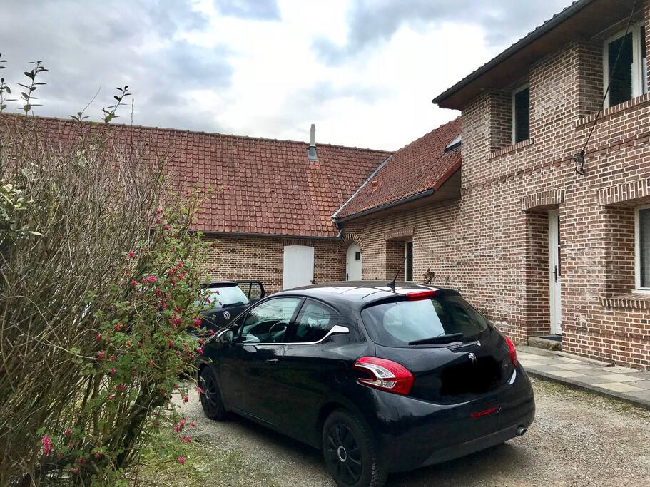 Les voitures sont rentrées