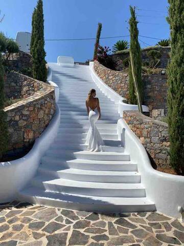 Emotion Art Villa gallery image 4