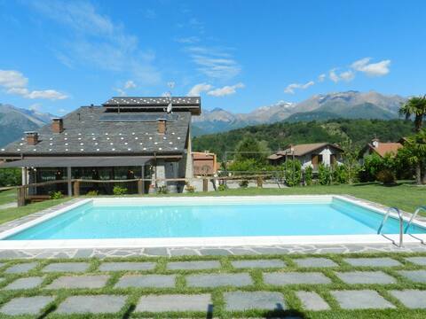 Villa La Corte with amazing pool and big garden