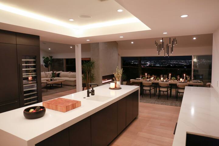 Modern Bel Air Home w/ Stunning View & Sport Court gallery image 2