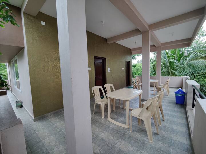 Love Hampi Homestay - Room1 - Hampi