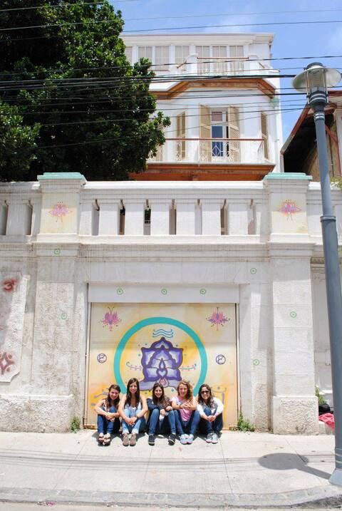 Heritage house in Cerro Alegre with panoramic view