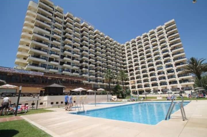 Espectacular Apto 1ªlínea De Playa. Costa Del Sol. - ベナルマデナ