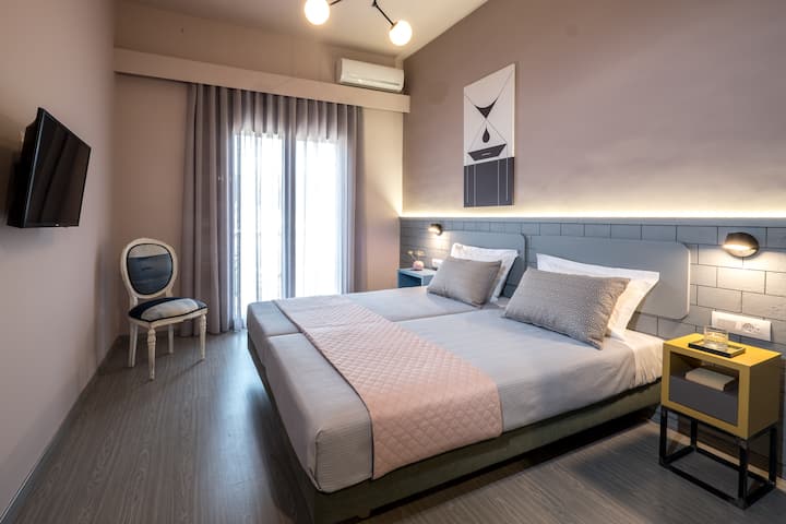 apt. 27-103, quarto com 2 camas Cocomat.