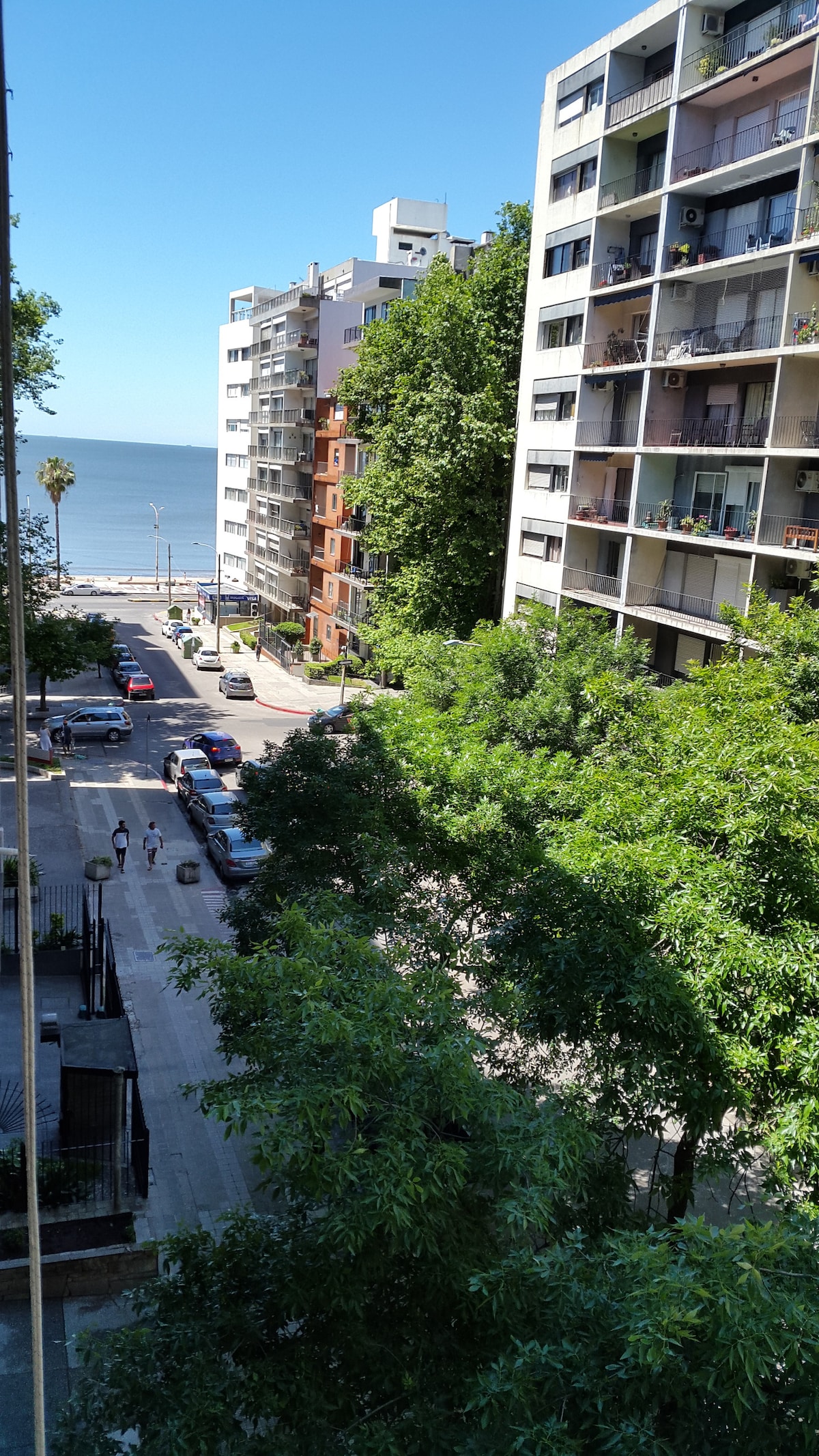 MONTEVIDEO POCITOS, Apt.200 mts. DE LA RAMBLA Apartments for Rent in