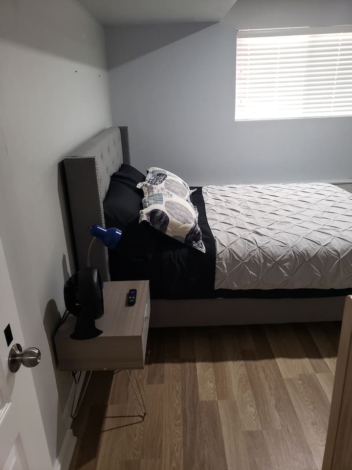 Charming Private Room In Abbotsford Guest suites for Rent in