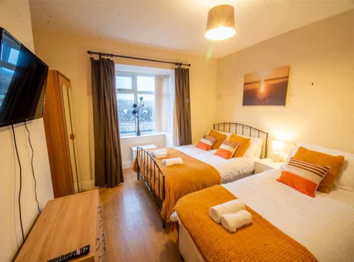 Staveley House Houses for Rent in Chesterfield, England, United