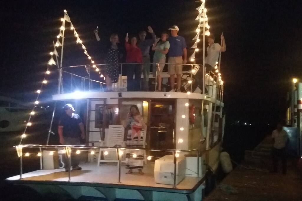 Bay Cruise all lit up