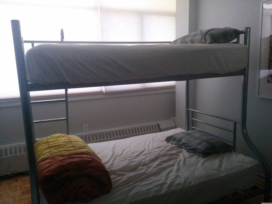 Master Bedroom's Double and Twin beds of the Bunk Bed