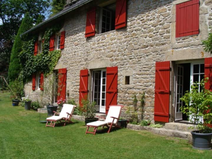 Creusoise Bauernhof mit Teich Royere de Vassivière Häuser zur Miete