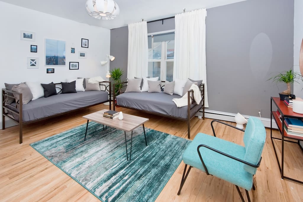 Welcome to your chic city apartment! Stylishly designed you will find the apartments theme calming and local. All art is from a local NYC artist.