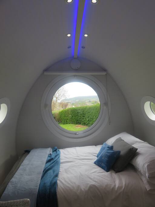 Pod Interior