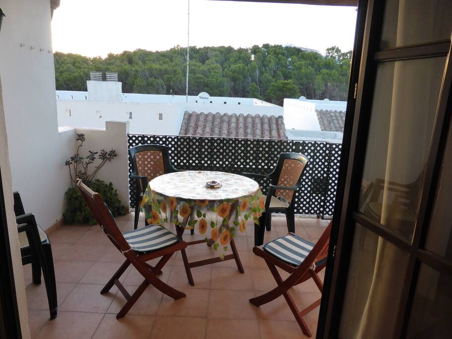 Terraza, vista al bosque