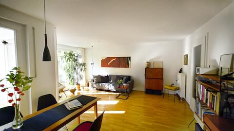 Top Airbnb: Two rooms right on the Isar in Untere Au