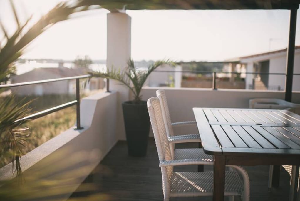 Terrasse mit Meerblick