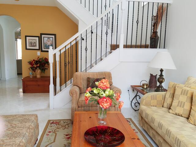 Mikes Beach Resort managed Airbnb listing 3